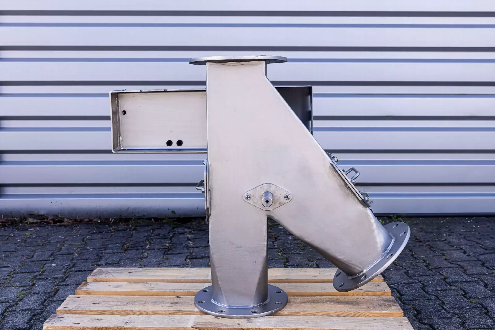 Wegeverteiler in Edelstahl — Meister Geraetetechnik